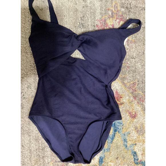 New. Anne Cole navy textured cutout swimsuit. Size 10. Retails $112 - Picture 4 of 6